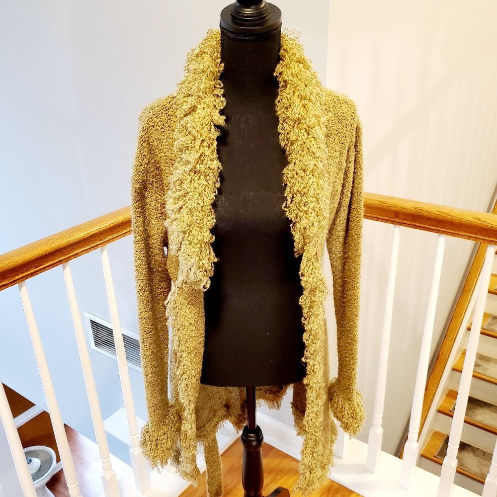 Sweater - Picture 2 of 3